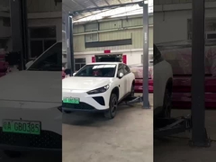 ظرفیت بلند کردن 4000 کیلوگرم دو پست ماشین بلند با دو مرحله پشتیبانی بازو و صفحه کف