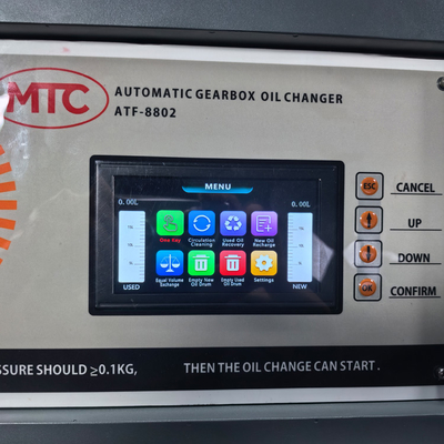 دستگاه تعویض و تمیز کردن روغن گیربکس اتوماتیک خودرو